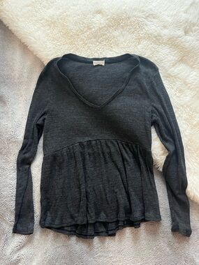 Free People Women's V-Neck Long Sleeve Peplum Top - Charcoal